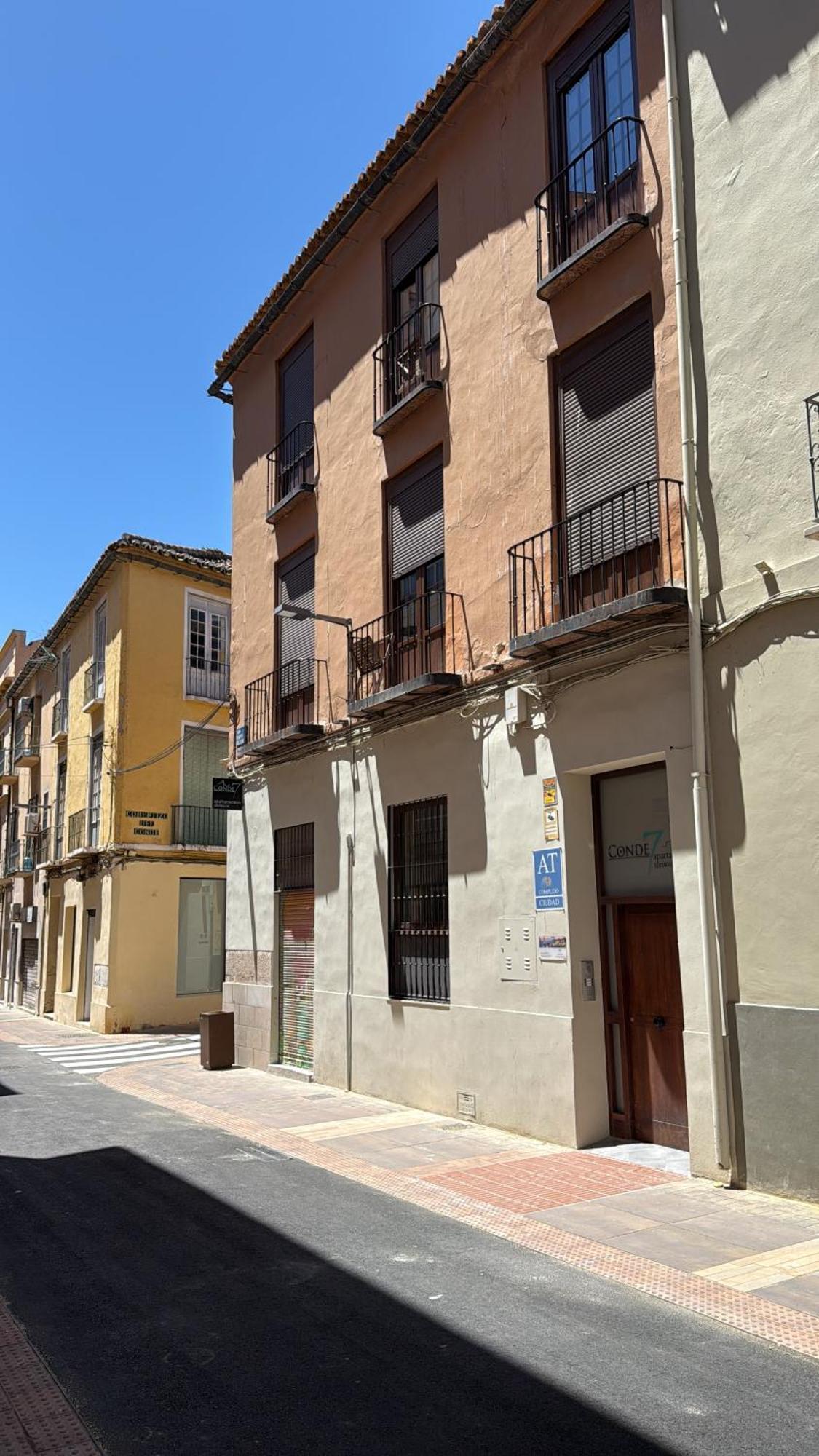 Edificio Conde 7- Plaza De La Merced Малага Экстерьер фото